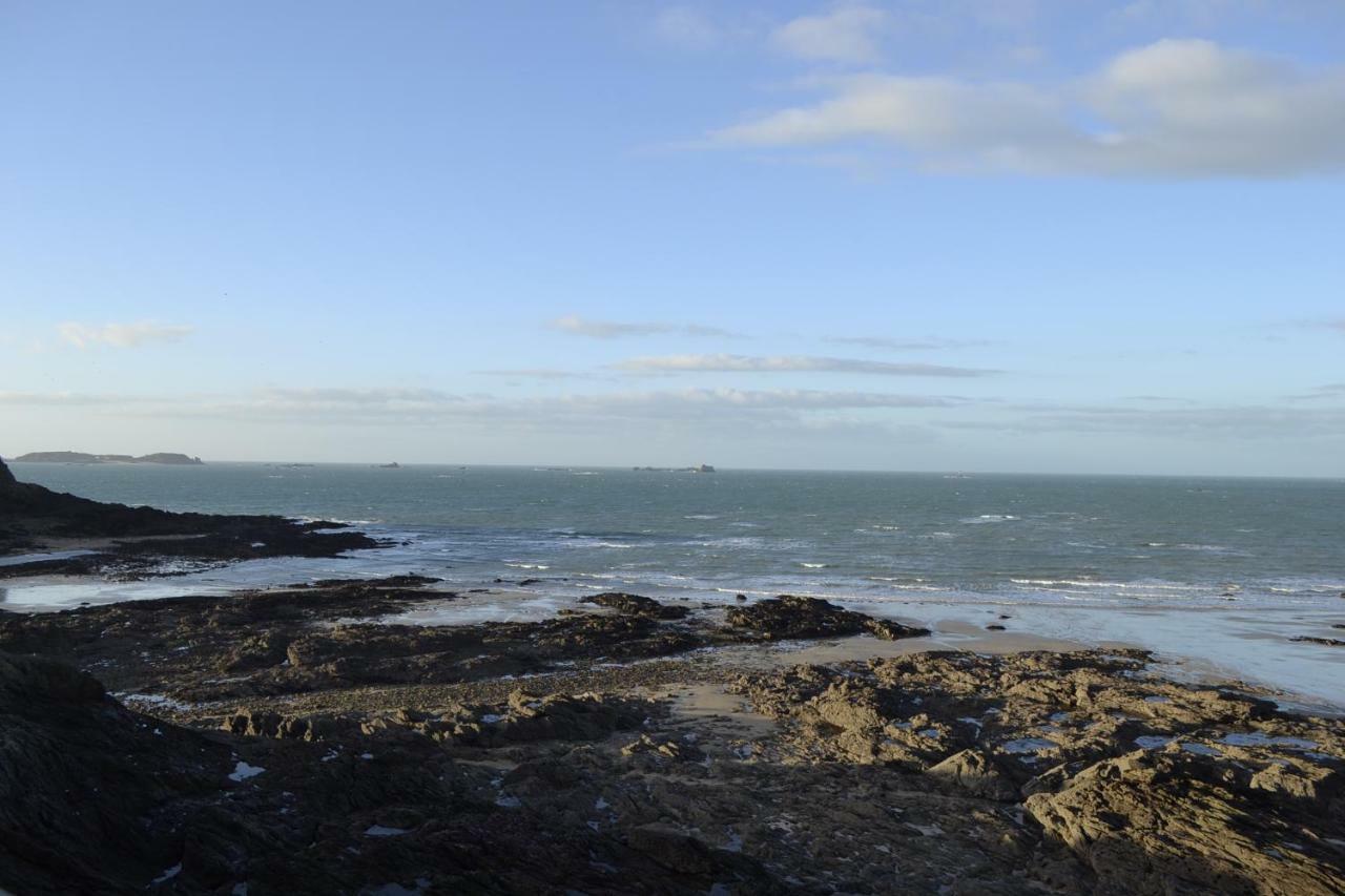 Vue Sur Mer Cancale Kültér fotó