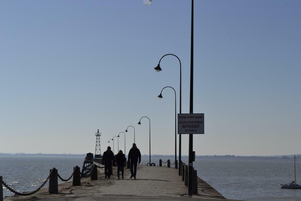 Vue Sur Mer Cancale Kültér fotó